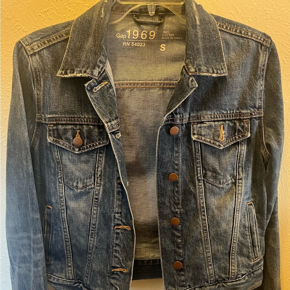 Perfect Gap 1969 Jean Jacket! Size Small
